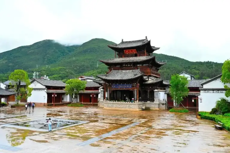 Tour de Chaoyang dans la vieille de Jianchuan, Dali 02