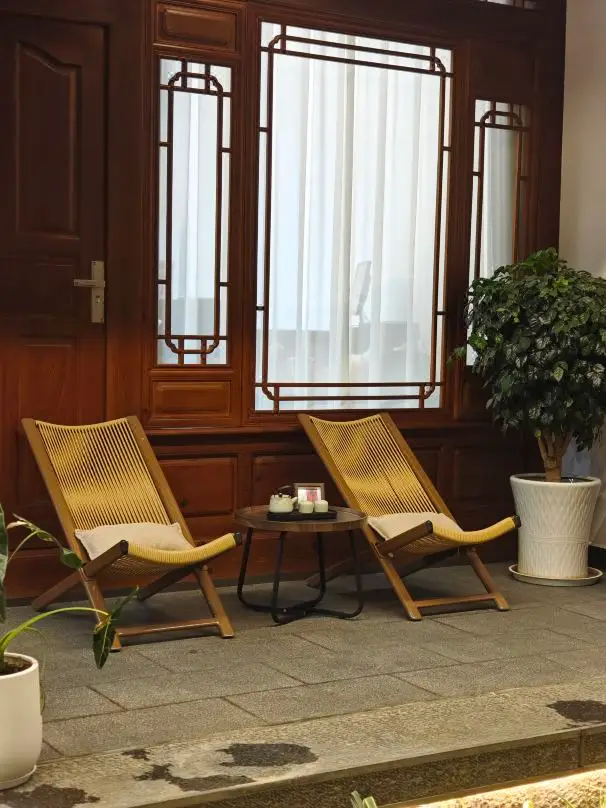 hotel-img
