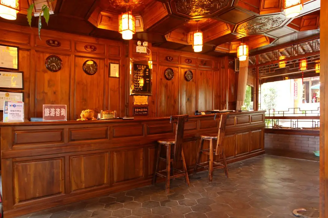 hotel-img
