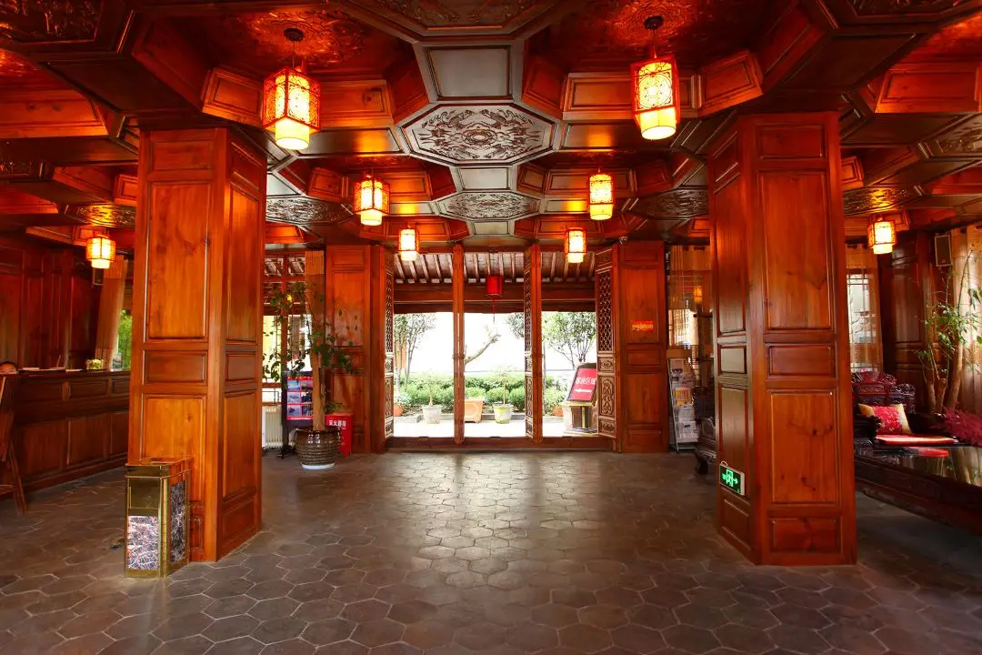 hotel-img