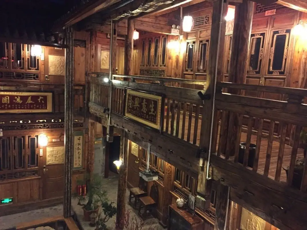 hotel-img