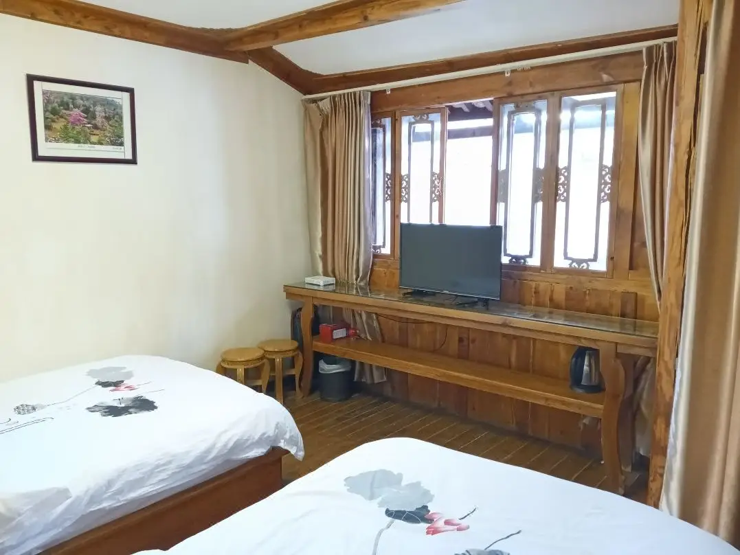 hotel-img