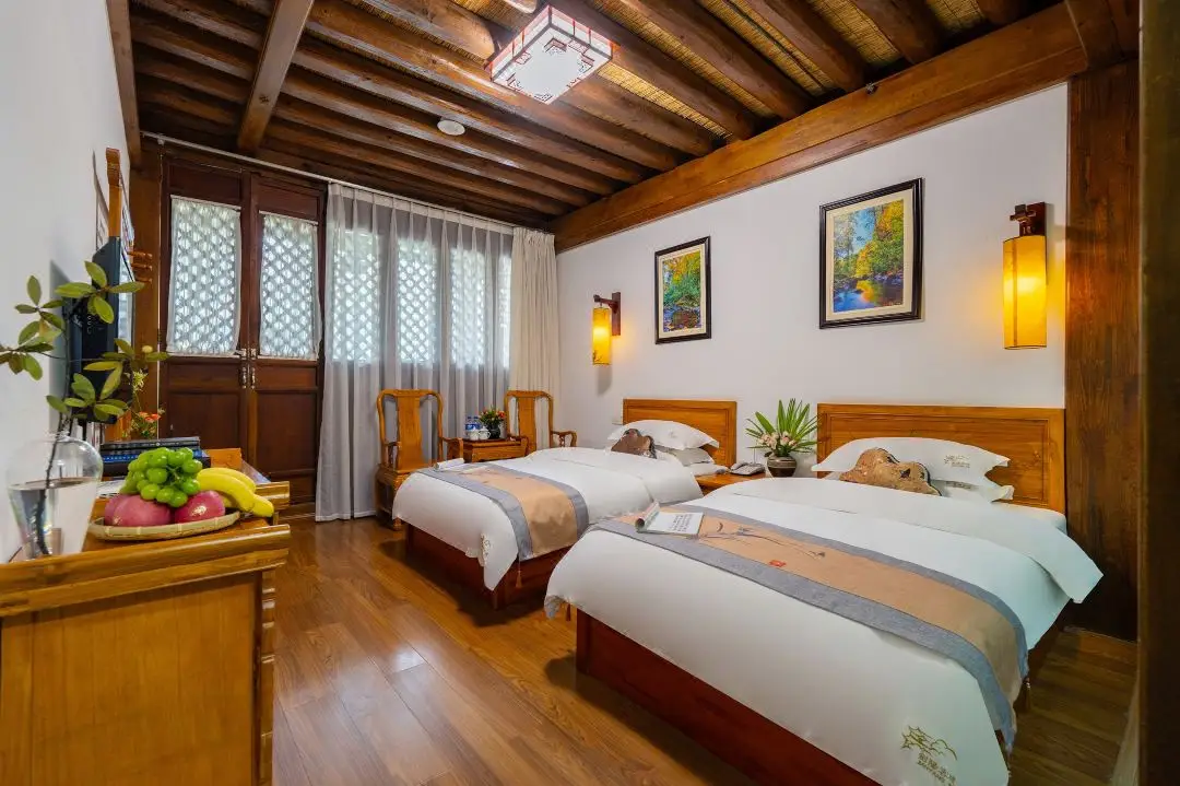 hotel-img