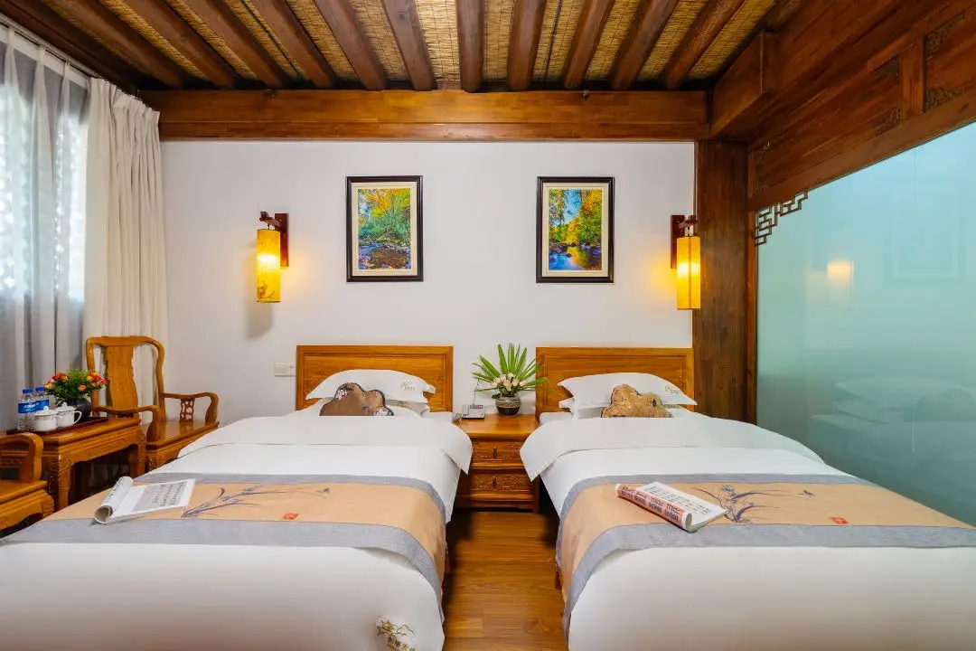 hotel-img