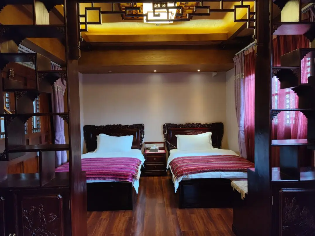 hotel-img