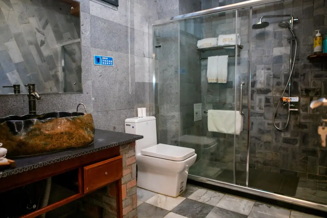 hotel-img