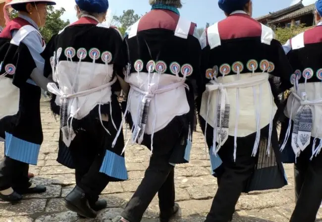 Femmes naxi de Lijiang - voyage yunnan