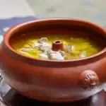 Poulet à vapeur de Qiguo de Jianshui 01 - cuisine du Yunnan